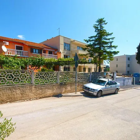 Privat bolig And Stoja 1864 Pula